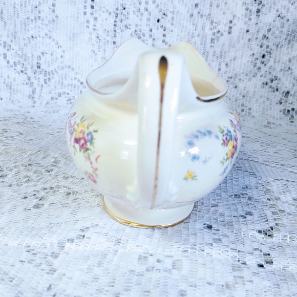 VINTAGE HOMER LAUGHLIN EGGSHELL NAUTILUS FLORAL GRAVY BOAT CIRCA 1946 - Picture 4 of 12